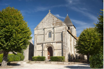 Église Saint-Etienne du Gravier Pays Loire Val d'Aubois